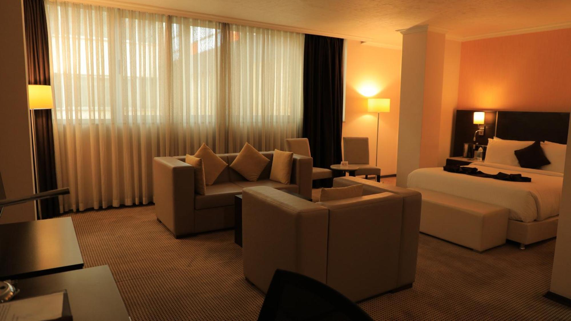 Cassiopeia Hotel Аддис-Абеба Экстерьер фото